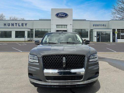 2022 Lincoln Navigator Black Label