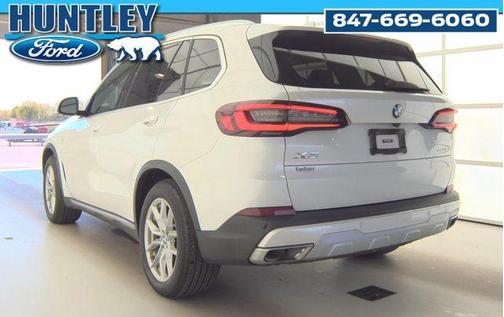 Mineral White Metallic 2021 BMW X5 xDrive40i