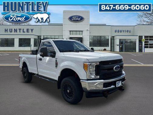 Oxford White 2017 Ford F-250 XL