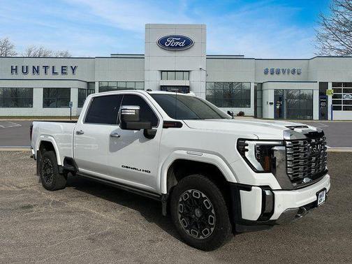 2024 GMC Sierra 2500 Denali