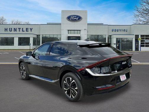 Aurora Black Pearl 2024 Kia EV6 Wind