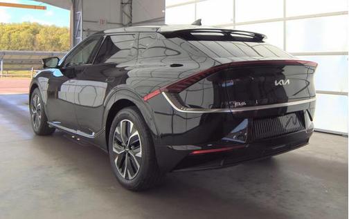 Aurora Black Pearl 2024 Kia EV6 Wind