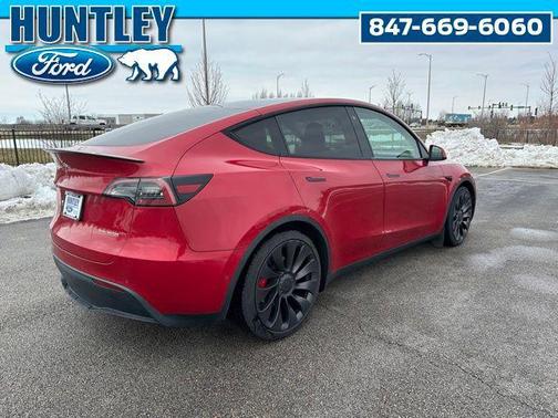 2022 Tesla Model Y Performance Dual Motor All-Wheel Drive