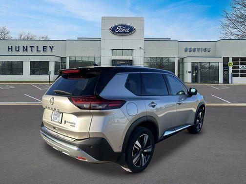 2023 Nissan Rogue Platinum