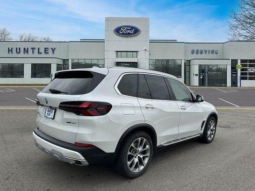 2025 BMW X5 xDrive40i