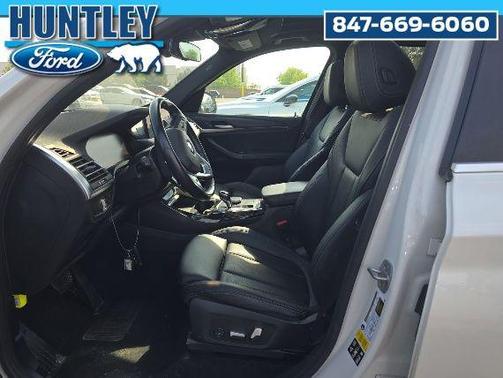 White Metallic 2024 BMW X3 xDrive30i