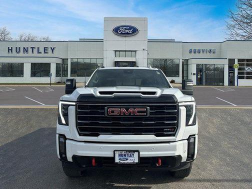 2024 GMC Sierra 2500 AT4