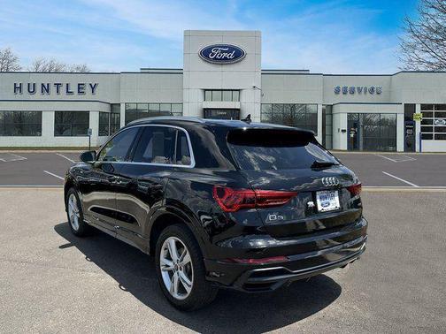 2022 Audi Q3 45 S line Premium Plus