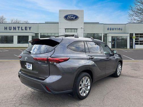 2023 Toyota Highlander Hybrid Limited