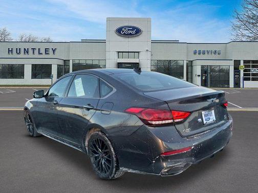 2022 Genesis G70 2.0T AWD