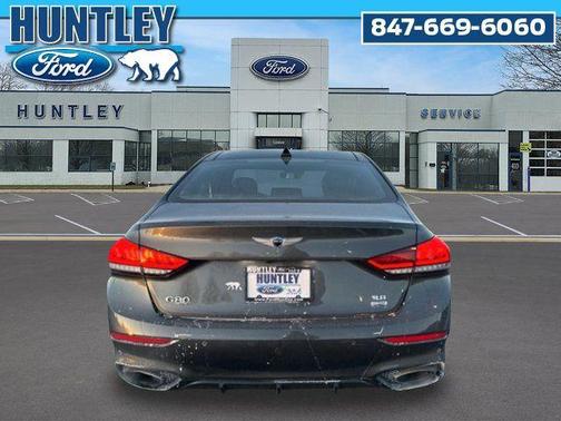 2022 Genesis G70 2.0T AWD