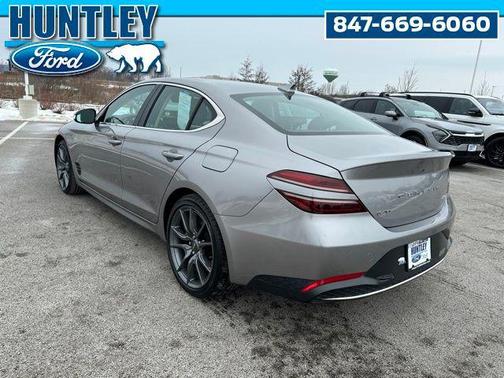 2022 Genesis G70 2.0T AWD