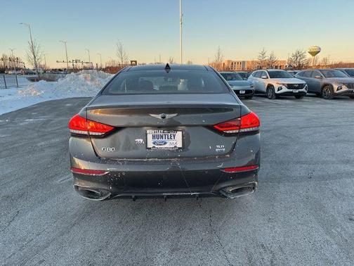 2022 Genesis G70 2.0T AWD