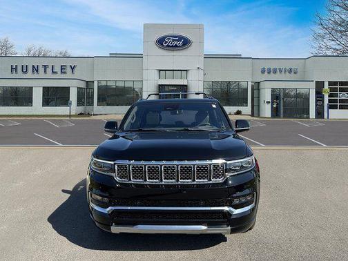 2022 Jeep Grand Wagoneer Series II 4x4