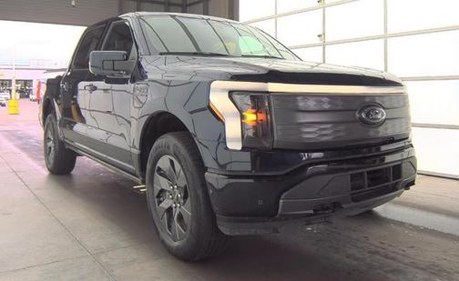 2023 Ford F-150 Lightning LARIAT