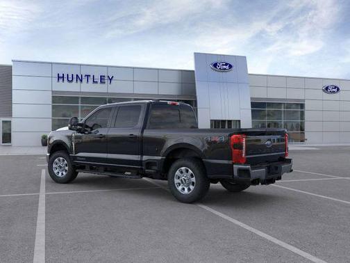 2024 Ford F-350 XLT
