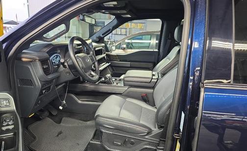 2023 Ford F-150 Lightning LARIAT