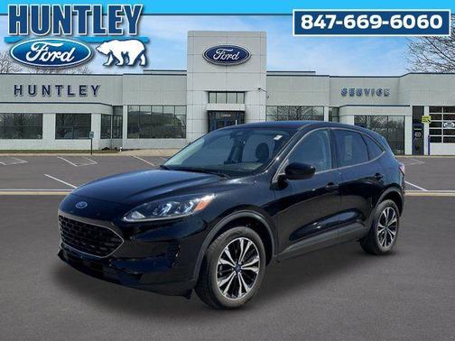 Agate Black Metallic 2022 Ford Escape SE