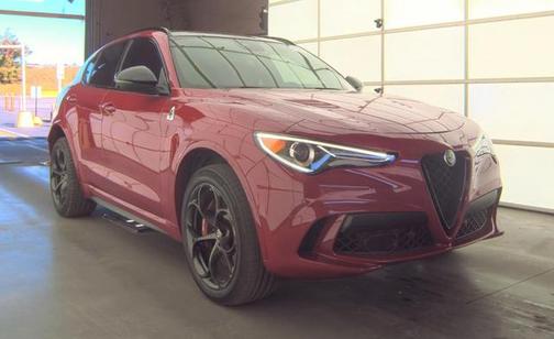 2022 Alfa Romeo Stelvio Quadrifoglio
