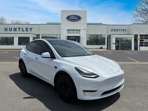2023 Tesla Model Y Long Range Dual Motor All-Wheel Drive