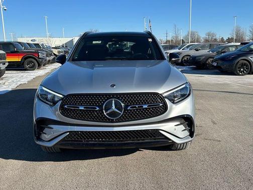 2025 Mercedes-Benz GLC 300 4MATIC