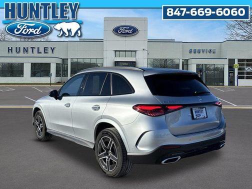 2025 Mercedes-Benz GLC 300 4MATIC