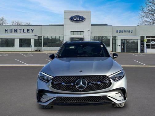 2025 Mercedes-Benz GLC 300 4MATIC