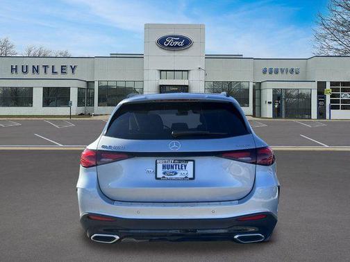 2025 Mercedes-Benz GLC 300 4MATIC