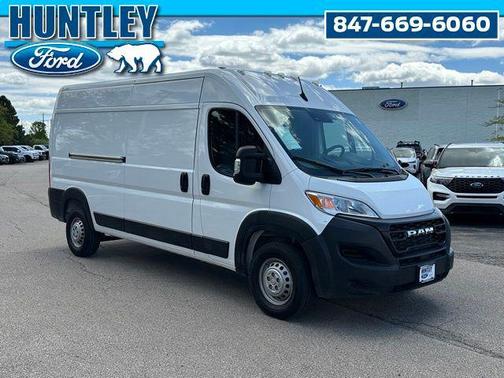 Bright White Clearcoat 2025 RAM ProMaster 2500 Tradesman