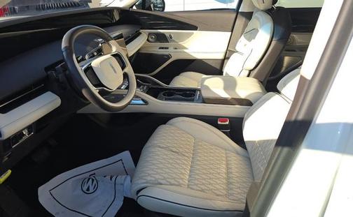 2024 Lincoln Nautilus Black Label