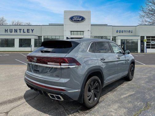2024 Volkswagen Atlas Cross Sport 2.0T SEL Premium