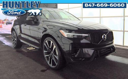 2024 Volvo XC60 Recharge Plug-In Hybrid T8 Ultimate Dark Theme