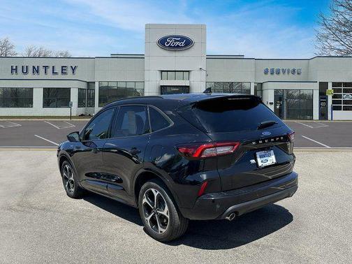 2023 Ford Escape ST-Line Elite