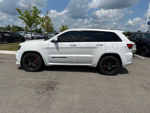 2020 Jeep Grand Cherokee SRT