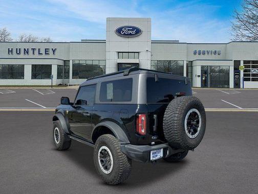 Shadow Black 2024 Ford Bronco Badlands