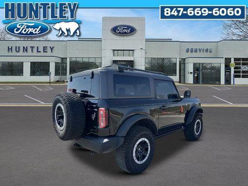 Shadow Black 2024 Ford Bronco Badlands