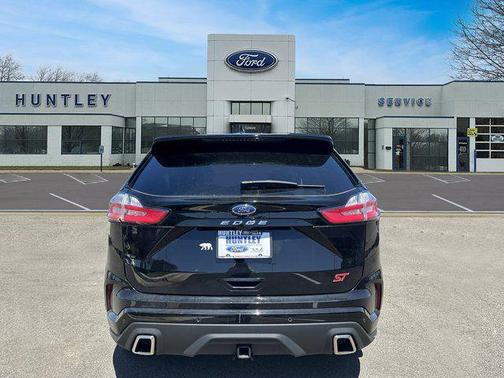 2023 Ford Edge ST
