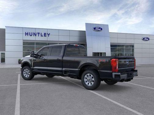 2025 Ford F-350 XLT