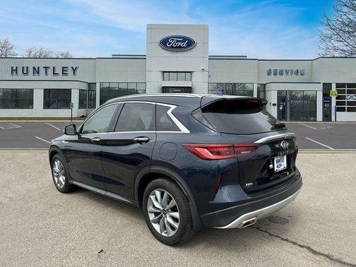 2022 INFINITI QX50 LUXE AWD