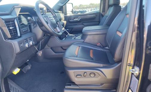 2024 GMC Sierra 2500 AT4