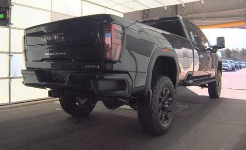 2024 GMC Sierra 2500 AT4