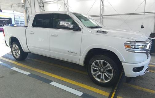 Ivory White Tri-Coat Pearlcoat 2024 RAM 1500 Longhorn