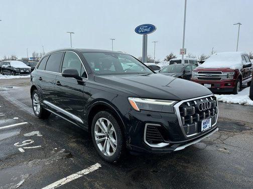 2025 Audi Q7 55 Premium Plus