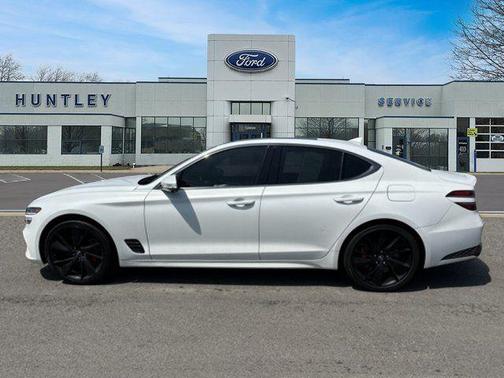 2023 Genesis G70 3.3T AWD