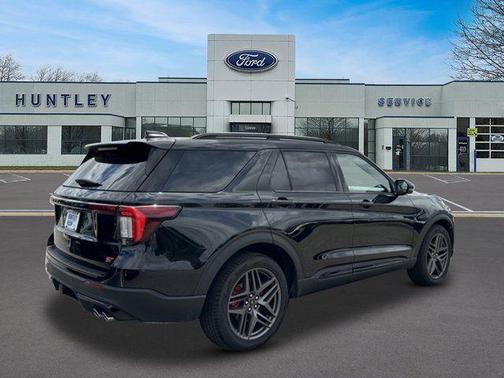 Agate Black Metallic 2026 Ford Explorer ST