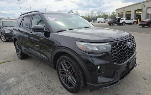 Agate Black Metallic 2026 Ford Explorer ST
