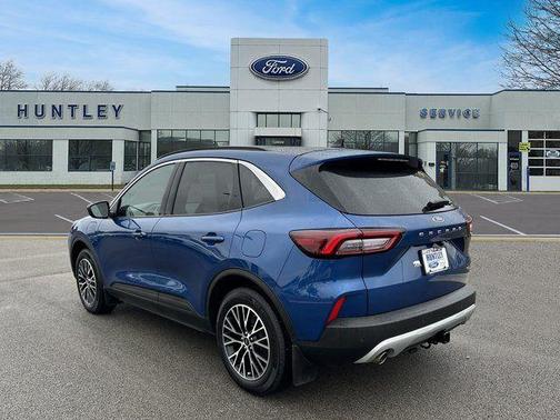 2023 Ford Escape PHEV SE