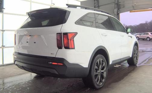 2023 Kia Sorento EX