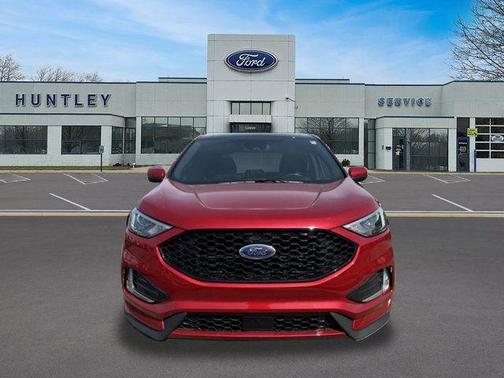 Rapid Red Metallic Tinted Clearcoat 2023 Ford Edge ST Line