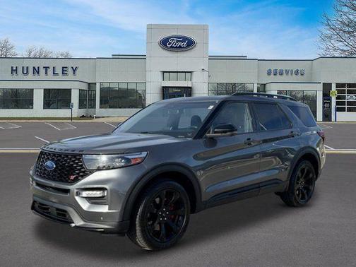 Carbonized Gray Metallic 2022 Ford Explorer ST